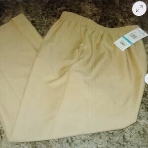 Womens Tan Pull on Elastic Waist Pants Alfred Dunner Sz 16 NWT-$42